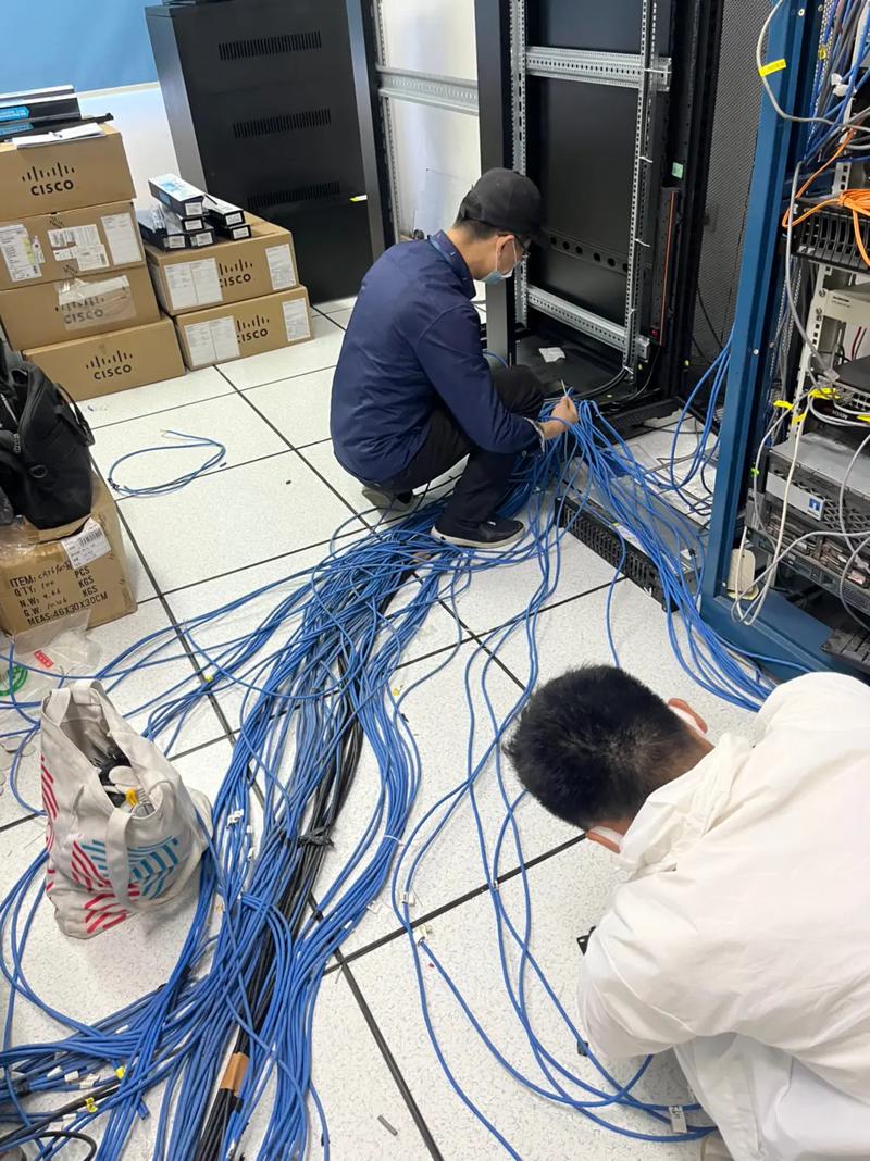 如何设置服务器地址？