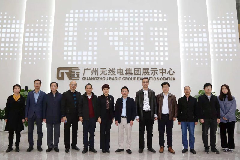 在IT运维领域，掌握相关知识和技能至关重要。但你知道吗？除了实践操作外，获得一份权威的IT运维证书也能大大提升个人竞争力。那么，面对众多选择的IT运维证书，我们应该如何挑选呢？